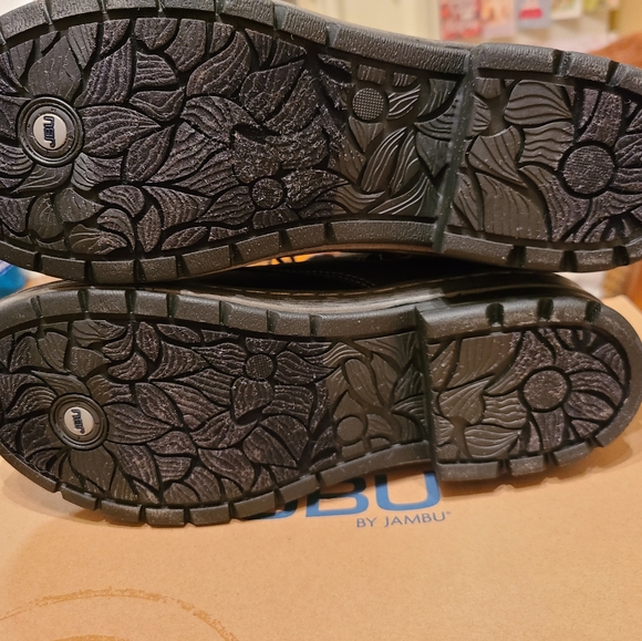 SOLD - Picture 6 of 15